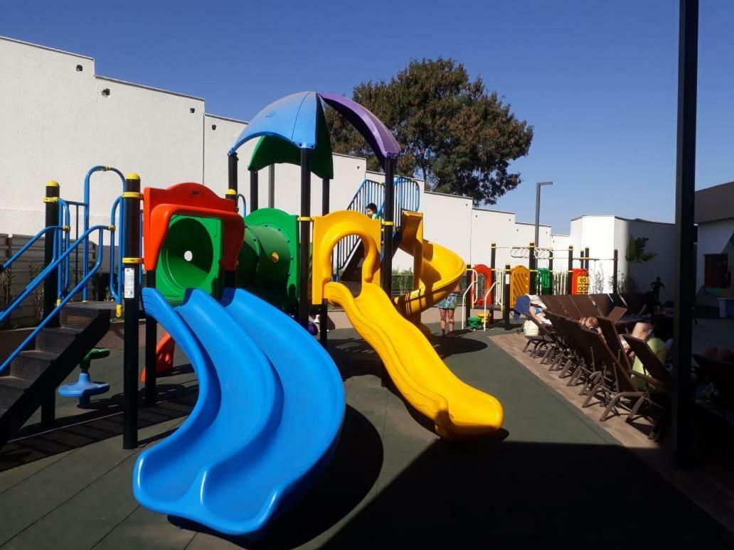 Olimpia Park Resort - 100M Do Parque Thermas Dos Laranjais מראה חיצוני תמונה